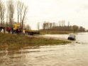 Bergung PKW im Rhein Hitdorfer Fähre P189858